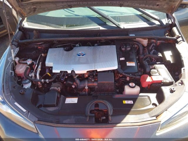 2021 TOYOTA PRIUS LE 10