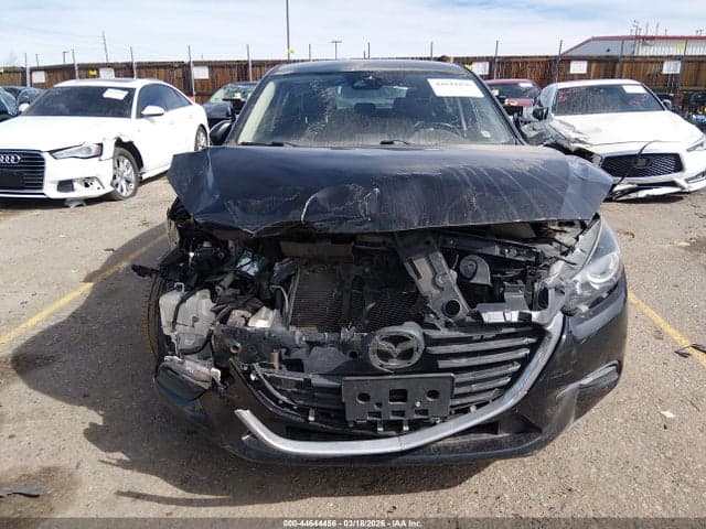 2018 MAZDA MAZDA3 TOURING 13