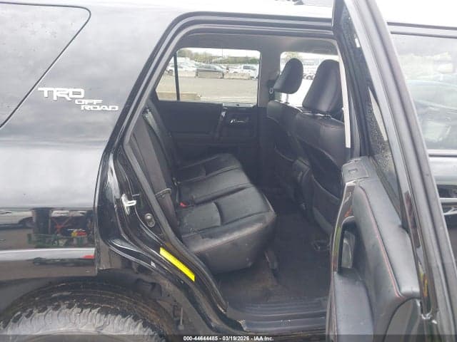 2023 TOYOTA 4RUNNER TRD OFF ROAD PREMIUM 8