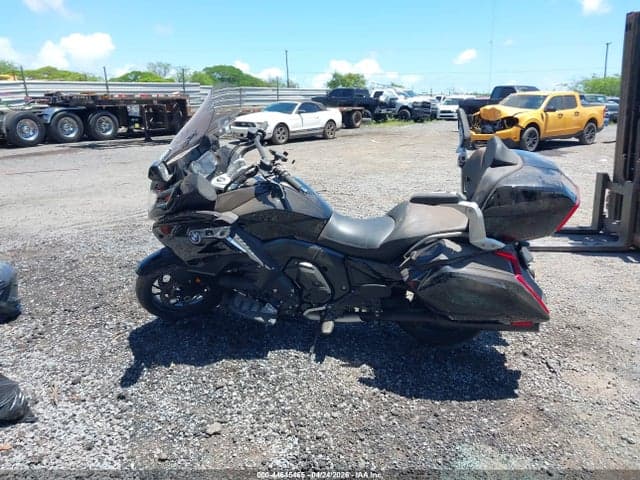 2018 BMW K1600 B 12