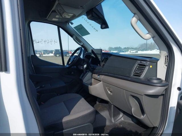 2026 FORD TRANSIT-250 5