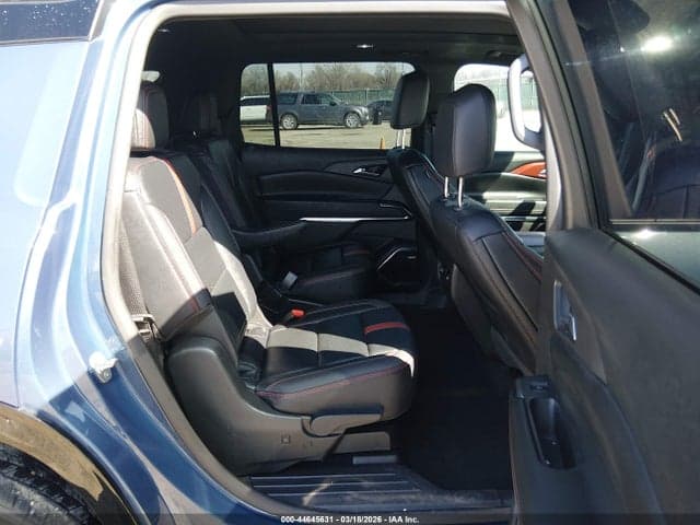 2025 CHEVROLET TRAVERSE FWD RS 8