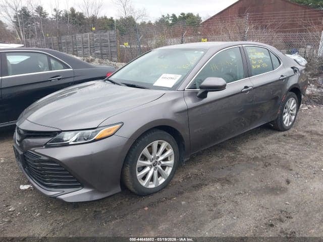 2020 TOYOTA CAMRY LE 2