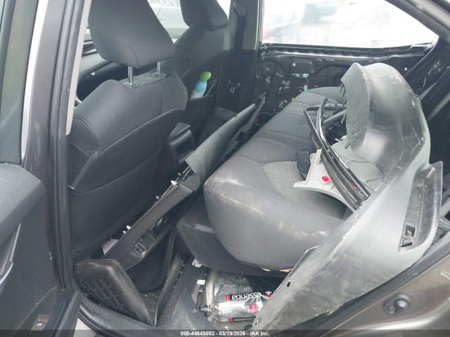 2020 TOYOTA CAMRY LE 8