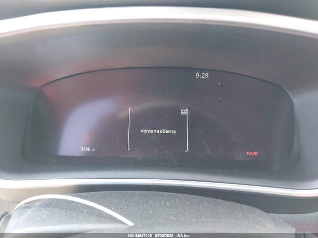 2026 TOYOTA COROLLA CROSS XLE 7