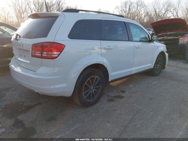2018 DODGE JOURNEY SE 4