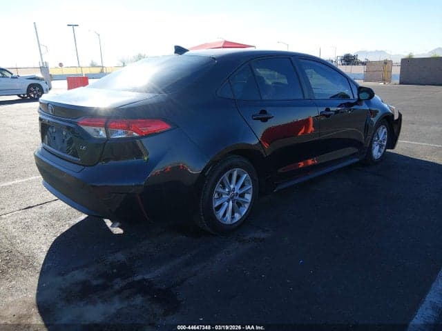 2022 TOYOTA COROLLA LE 4