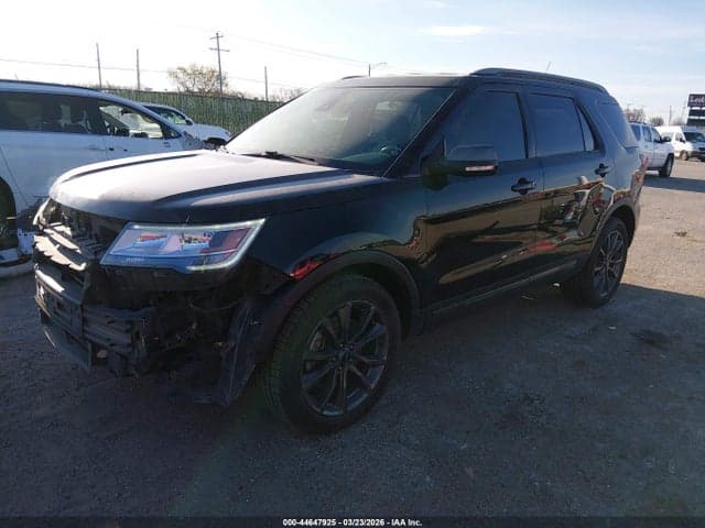 2018 FORD EXPLORER XLT 2