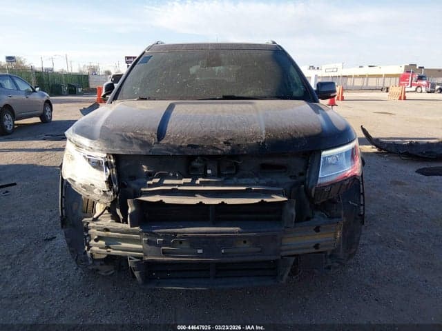 2018 FORD EXPLORER XLT 13