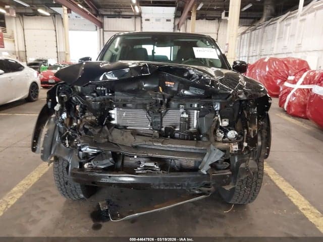 2024 NISSAN FRONTIER SV 4X4 12