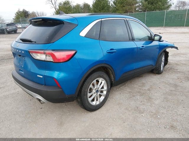 2020 FORD ESCAPE SE 4