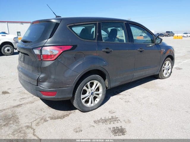 2018 FORD ESCAPE S 4