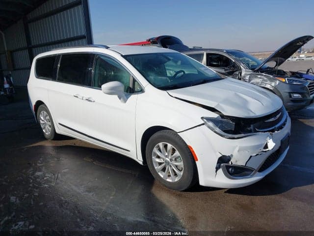 2019 CHRYSLER PACIFICA TOURING L - 1