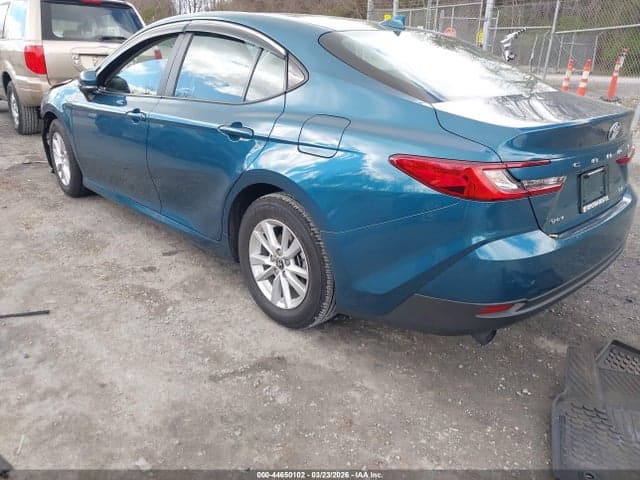 2025 TOYOTA CAMRY LE 3