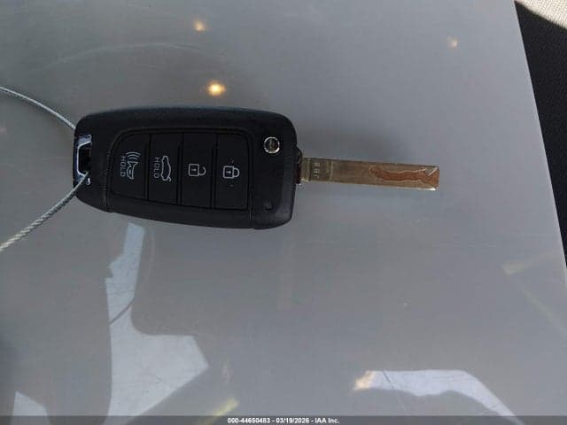 2026 HYUNDAI ELANTRA SE 11