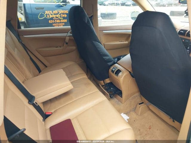 2010 PORSCHE CAYENNE 8