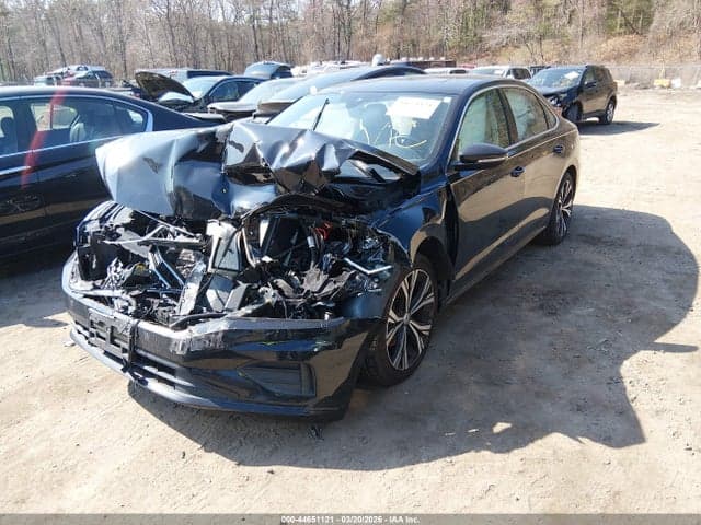 2022 VOLKSWAGEN PASSAT 2.0T SE 2