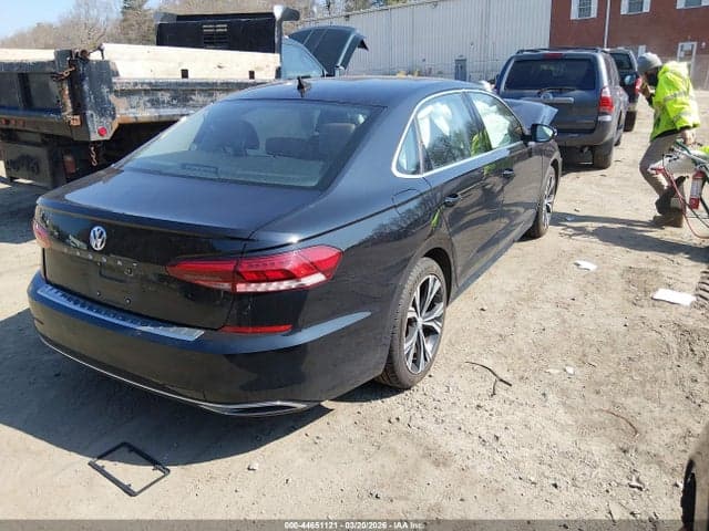 2022 VOLKSWAGEN PASSAT 2.0T SE 4
