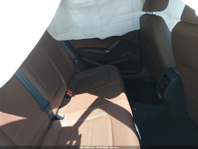 2022 VOLKSWAGEN PASSAT 2.0T SE 8