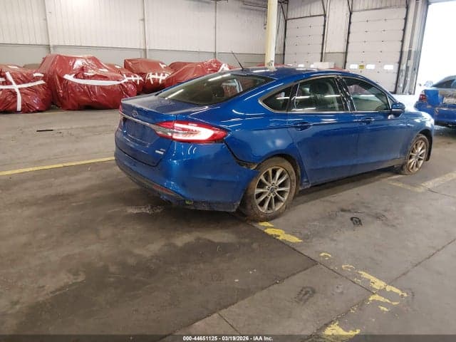 2017 FORD FUSION SE 4
