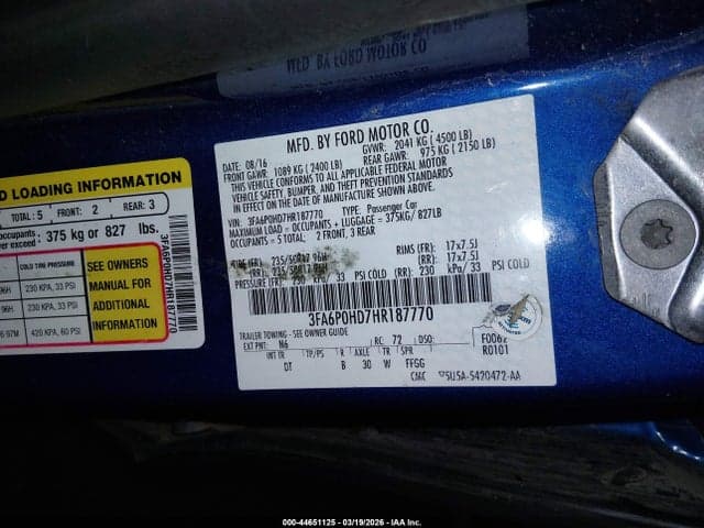 2017 FORD FUSION SE 9
