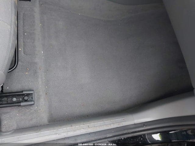 2025 HYUNDAI ELANTRA SE 8