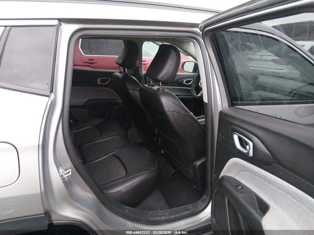 2022 JEEP COMPASS LATITUDE 4X4 8