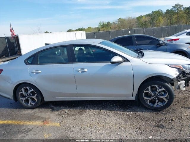 2019 KIA FORTE LXS 13