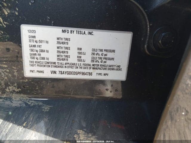 2023 TESLA MODEL Y RWD 9