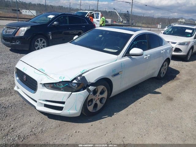 2017 JAGUAR XE 25T 2