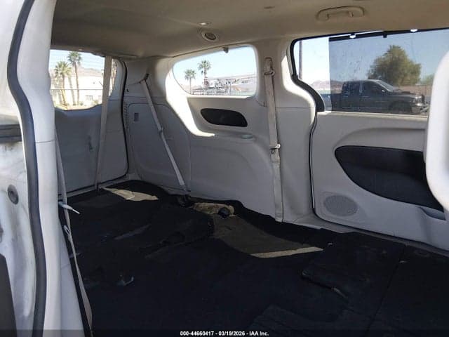 2021 CHRYSLER VOYAGER LXI 8