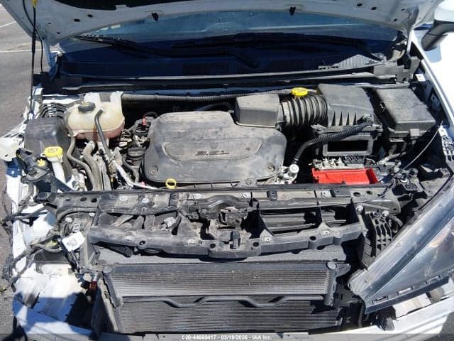 2021 CHRYSLER VOYAGER LXI 10