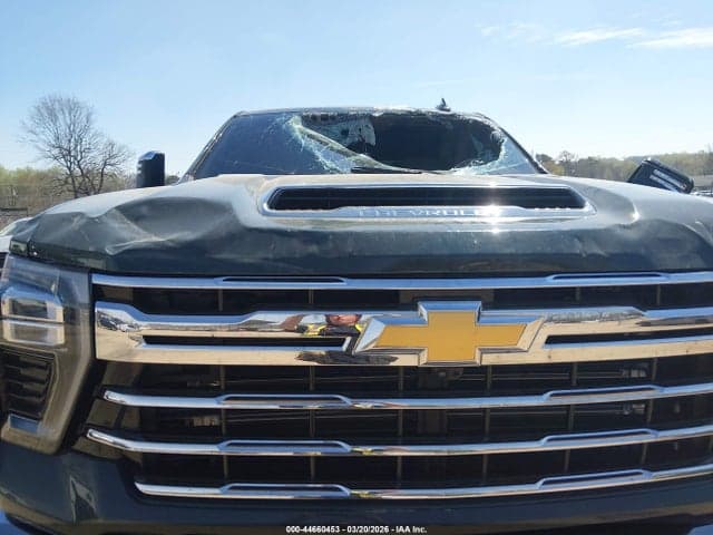 2025 CHEVROLET SILVERADO 2500HD 4WD STANDARD BED LTZ 6