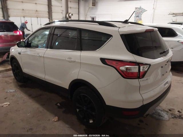 2018 FORD ESCAPE SEL 3
