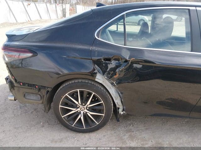 2023 TOYOTA CAMRY SE AWD 7