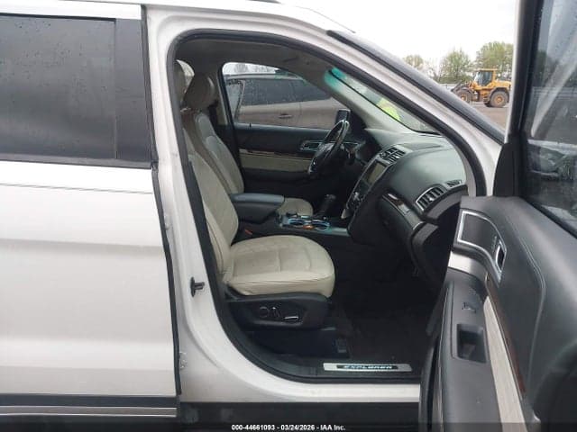 2016 FORD EXPLORER PLATINUM 5
