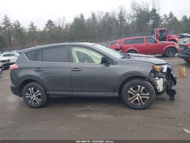 2018 TOYOTA RAV4 LE 14