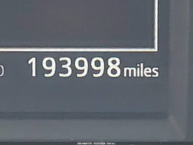 2018 TOYOTA RAV4 LE 16