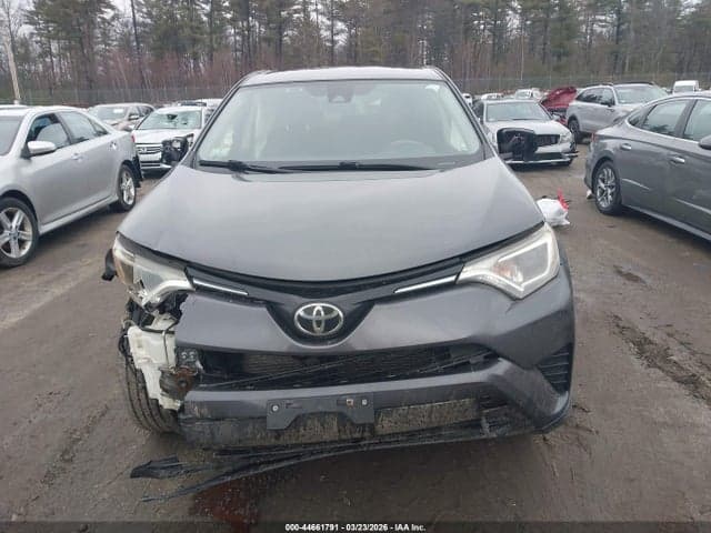 2018 TOYOTA RAV4 LE 6
