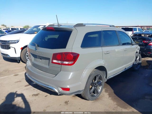 2019 DODGE JOURNEY CROSSROAD AWD 4