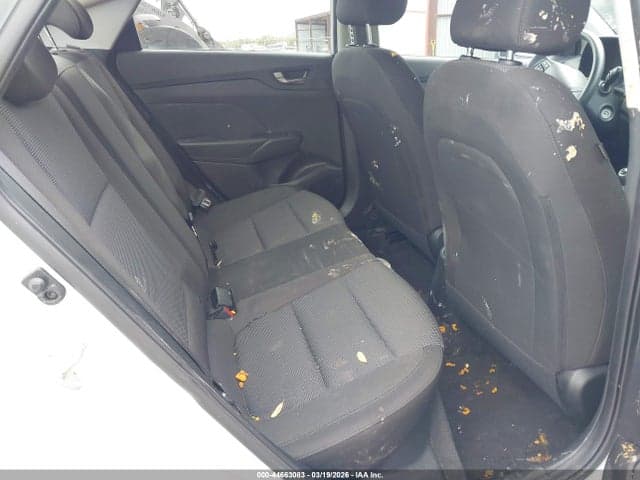 2021 HYUNDAI ACCENT SE 8