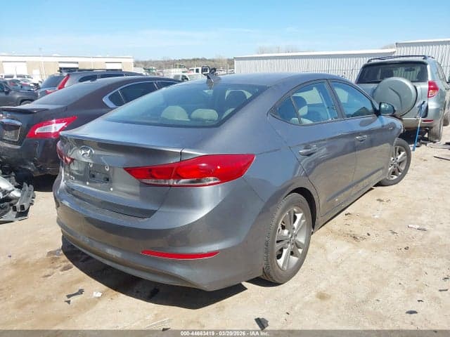 2018 HYUNDAI ELANTRA SEL 4