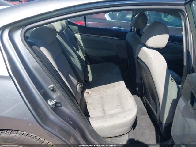 2018 HYUNDAI ELANTRA SEL 8