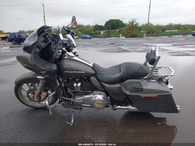 2019 HARLEY-DAVIDSON FLTRX 13