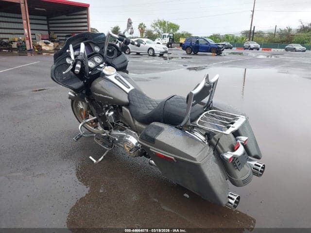 2019 HARLEY-DAVIDSON FLTRX 3