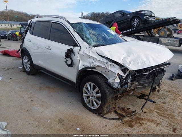 2020 NISSAN ROGUE SV FWD - 1