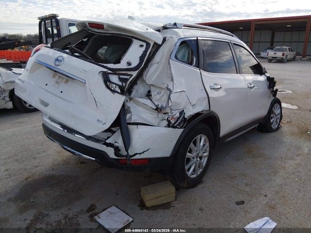 2020 NISSAN ROGUE SV FWD 5