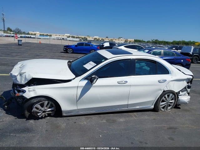 2019 MERCEDES-BENZ C 300 14
