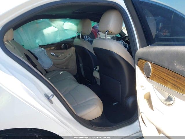 2019 MERCEDES-BENZ C 300 8