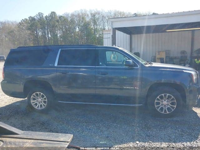 2019 GMC YUKON XL SLT 12